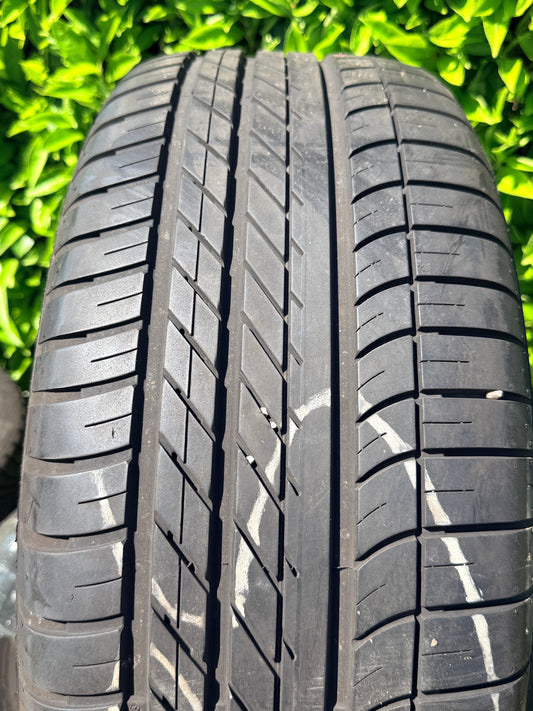 255/55/18 - Estive - Goodyear - DOT 2021 - Usato