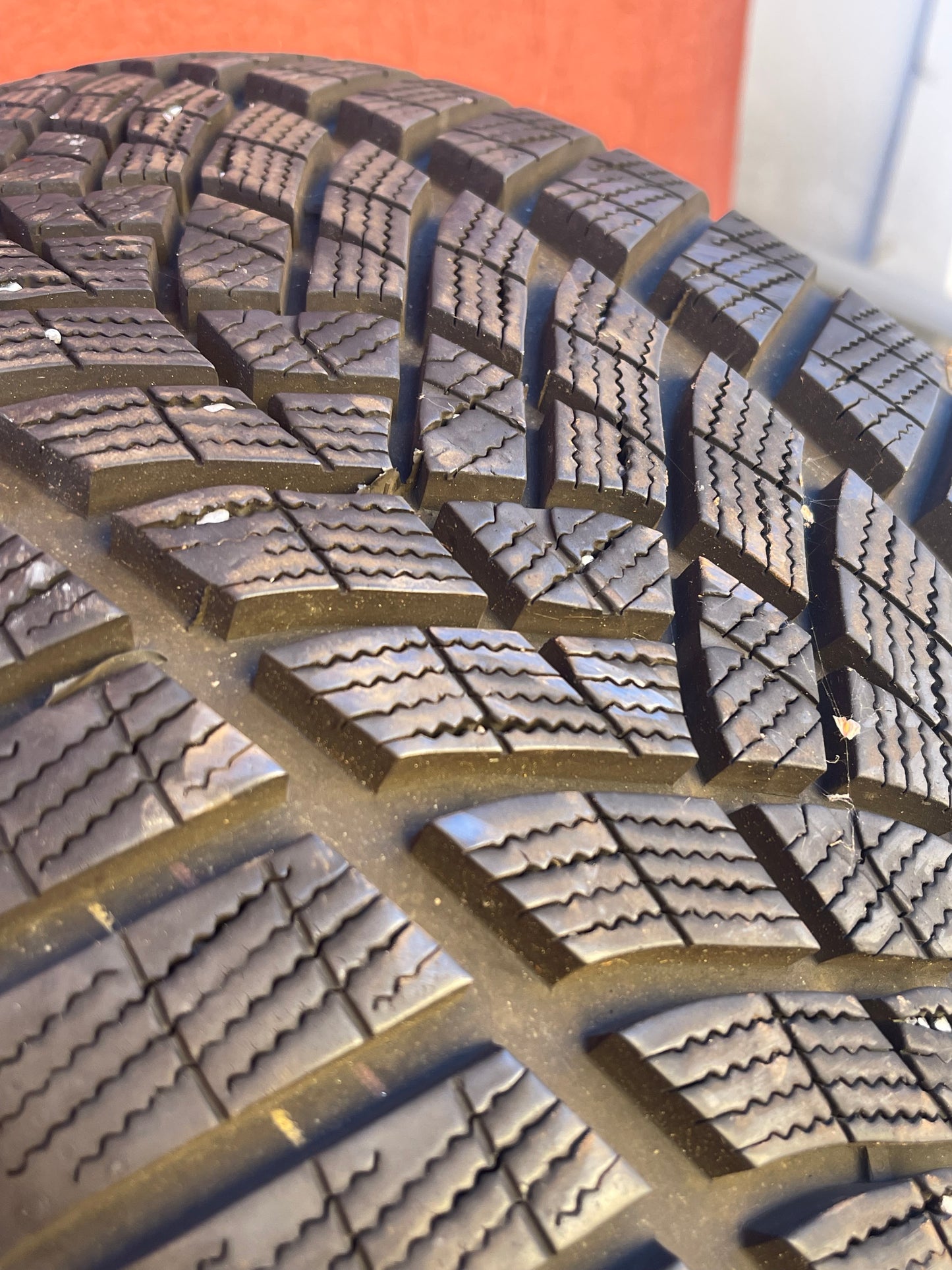 245/40/18 - Invernali - Goodyear - DOT 2022 - Usato