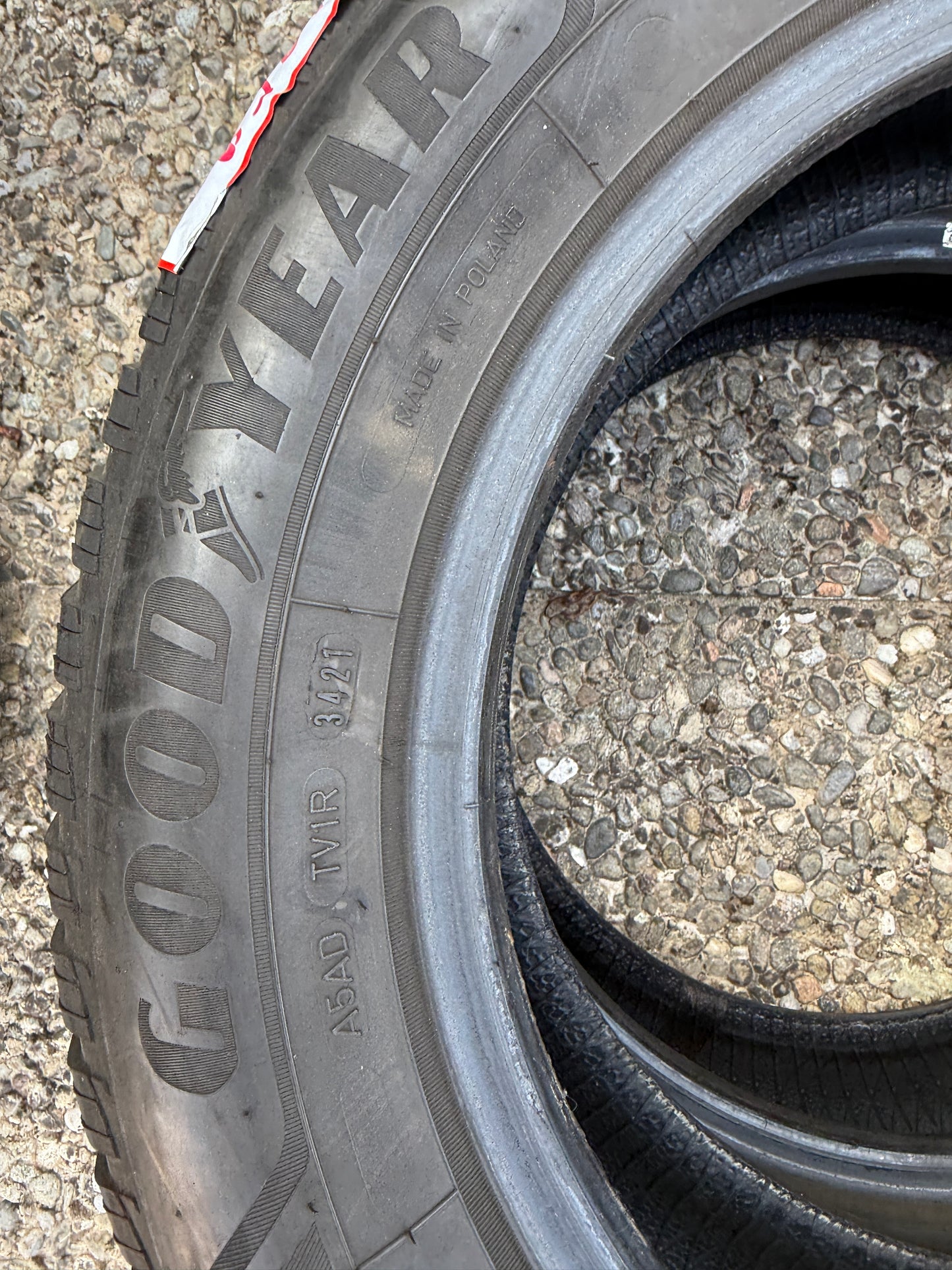 185/65/15 - Invernali - Goodyear - DOT 2021 - Usato