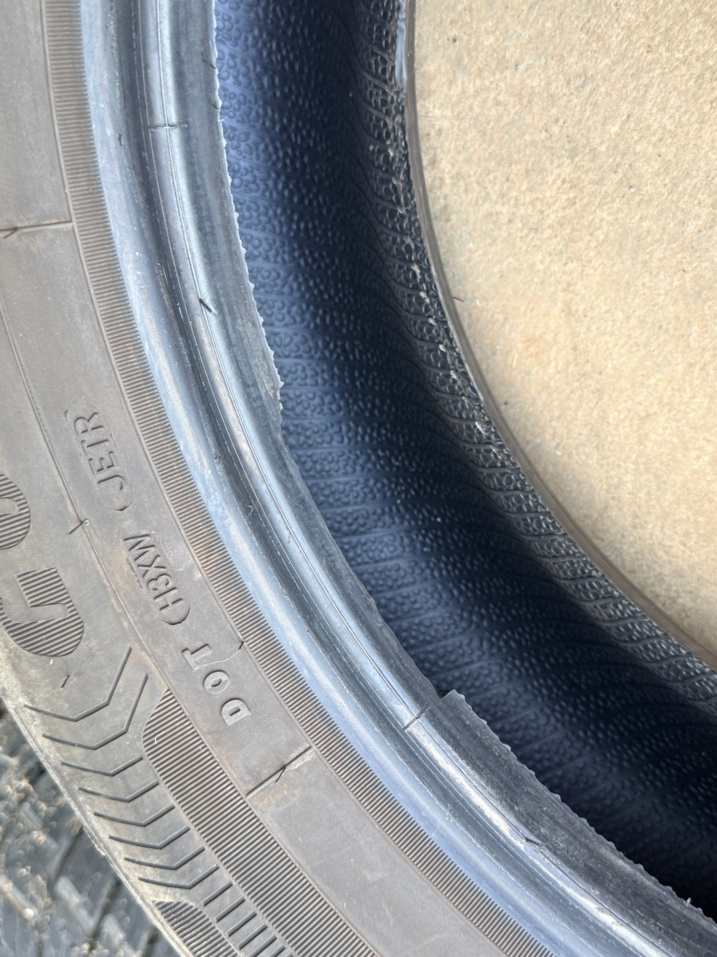 205/60/16 - estive - Goodyear - DOT 2020 - Usato