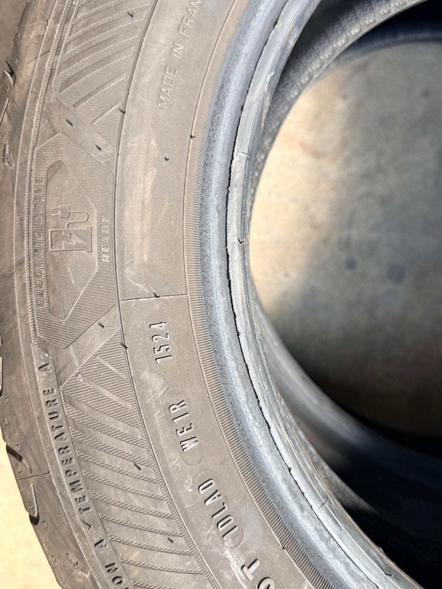 185/65/15 - Estive - Goodyear - DOT 2025 - Usato