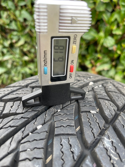 205/65/16 - Invernali - Goodyear - DOT 2019 - Usato