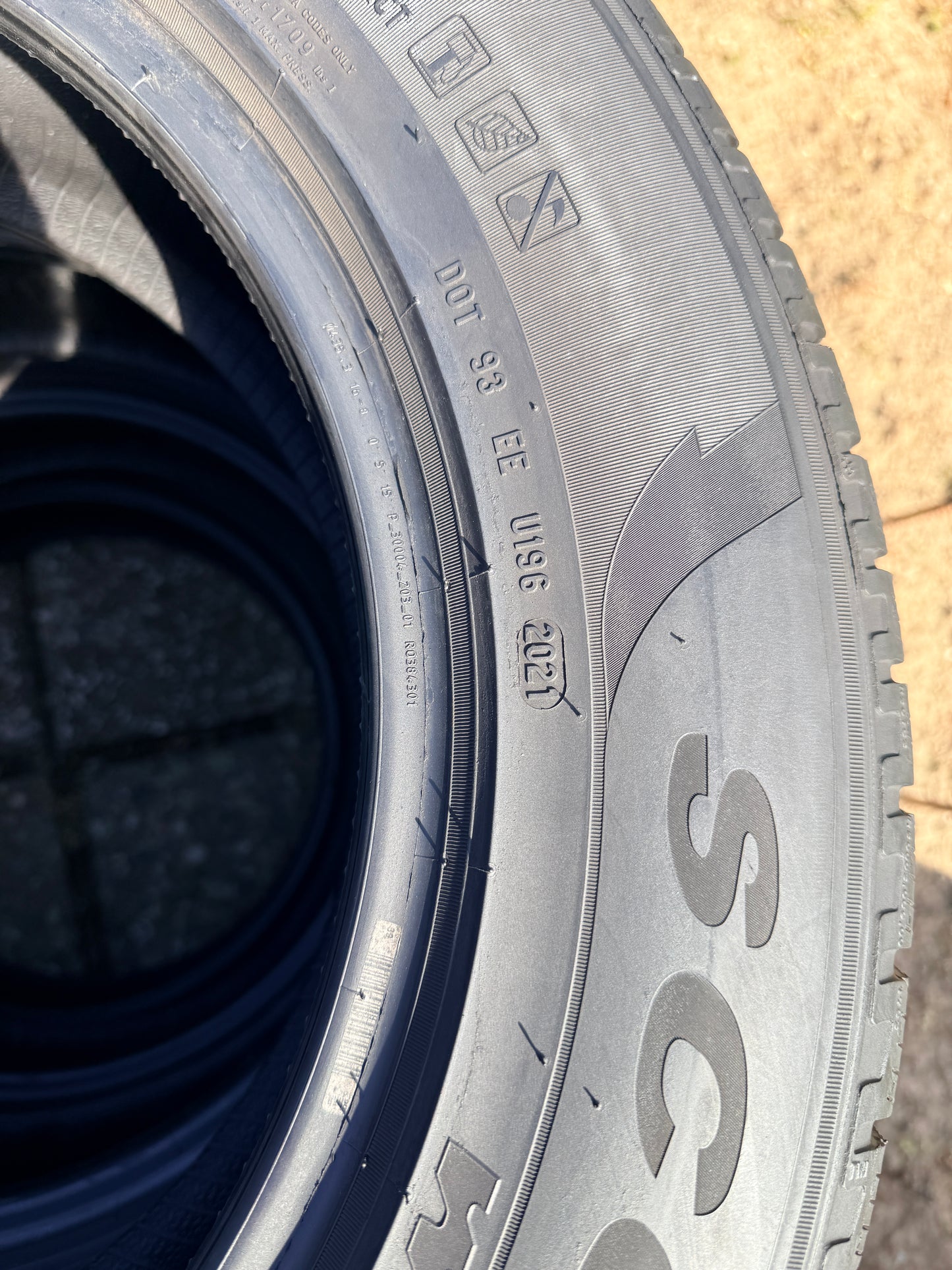 215/65/17 - Invernali - Pirelli - DOT 2021 - Usato