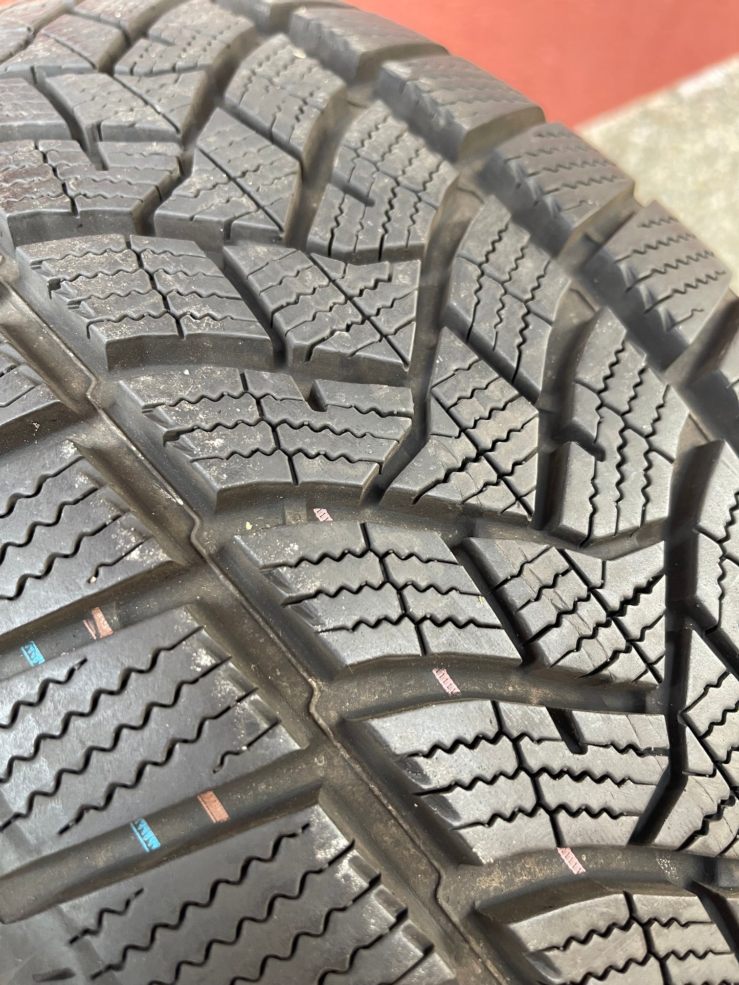 215/65/17 - Invernali - Dunlop - DOT 2022 - Usato
