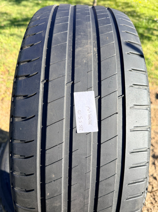 235/55/19 - Estive - Michelin - DOT 2018 - Usato