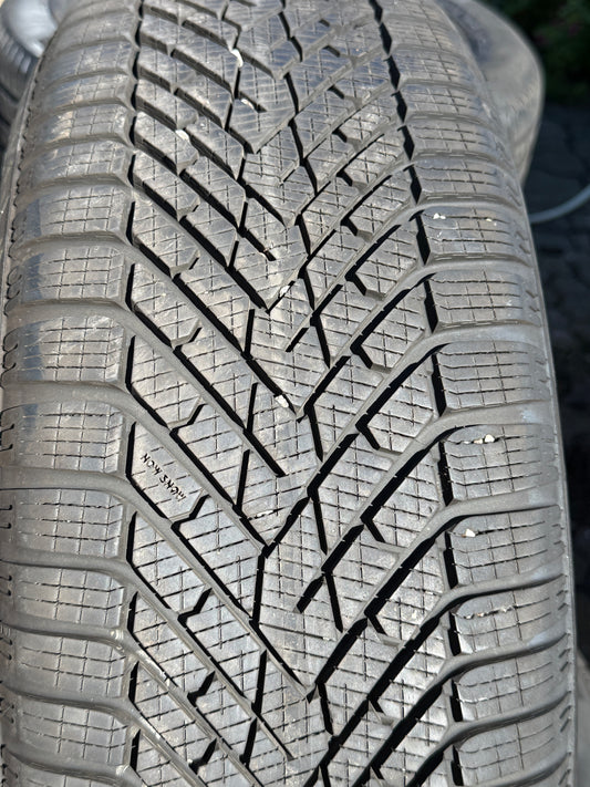 225/55/18 - Invernali - Pirelli - DOT 2023 - Usato