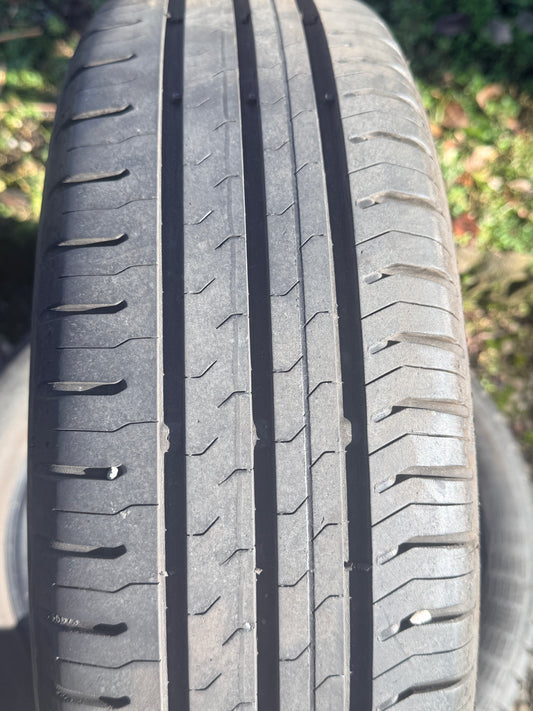 165/60/15 - Estive - Continental - DOT 2020 - Usato