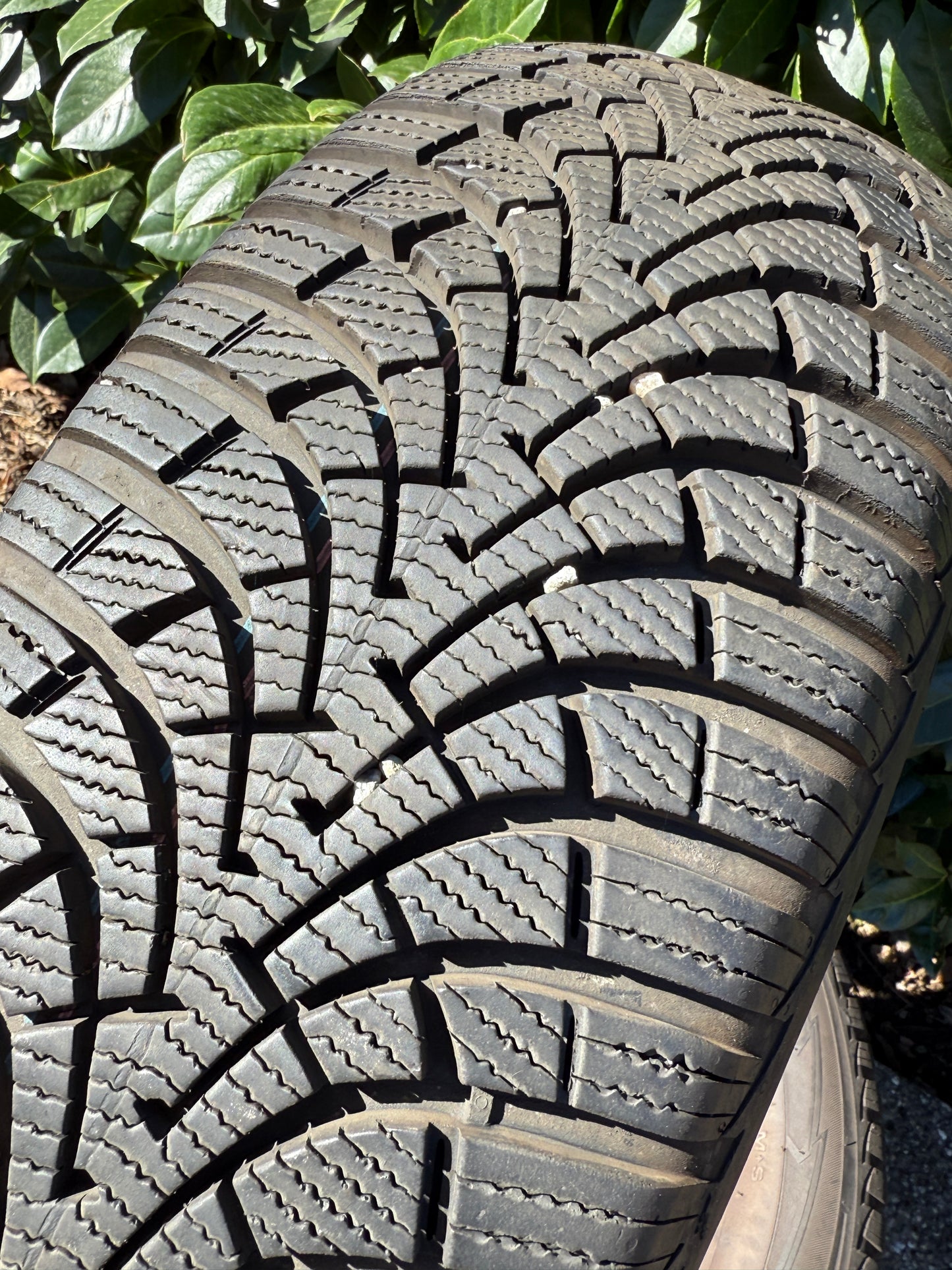 205/60/16 - Invernali - Goodyear - DOT 2020 - Usato