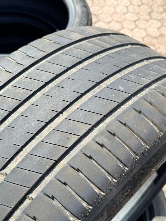 275/40/20-Estive-Michelin- DOT 2022- Usato