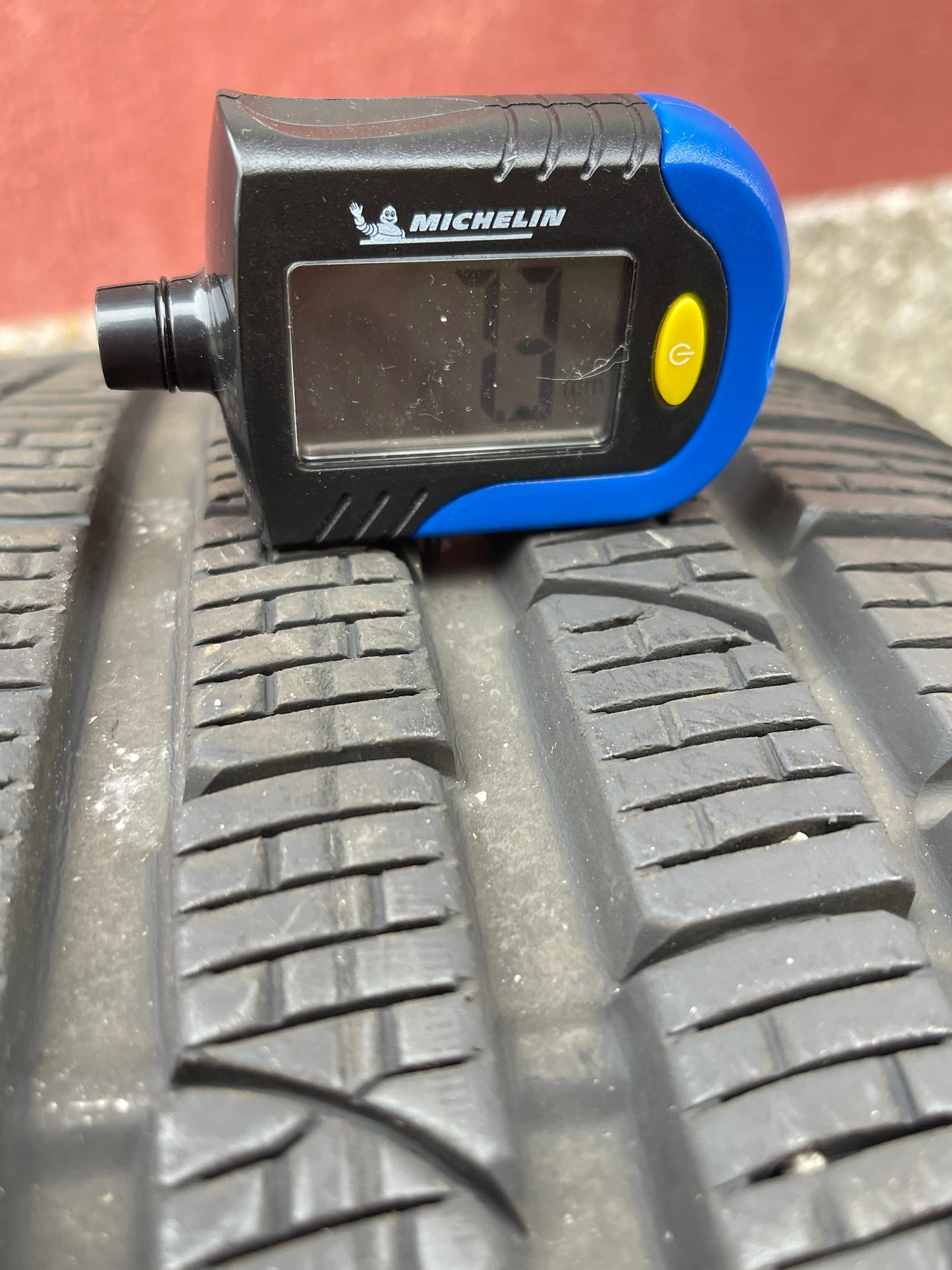 245/35/19 - Invernali - Pirelli - DOT 2022 - Usato