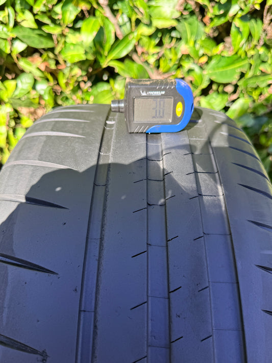 245/40/19 - Pista - Michelin - DOT 2022 - Usato