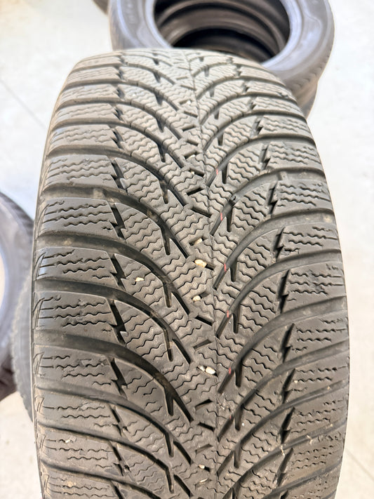 215/50/17 - Invernali - Kumho - DOT 2018 - Usato