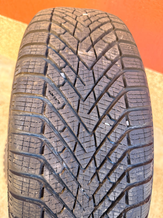 205/55/19 - Invernali - Pirelli - DOT 2024 - Usato