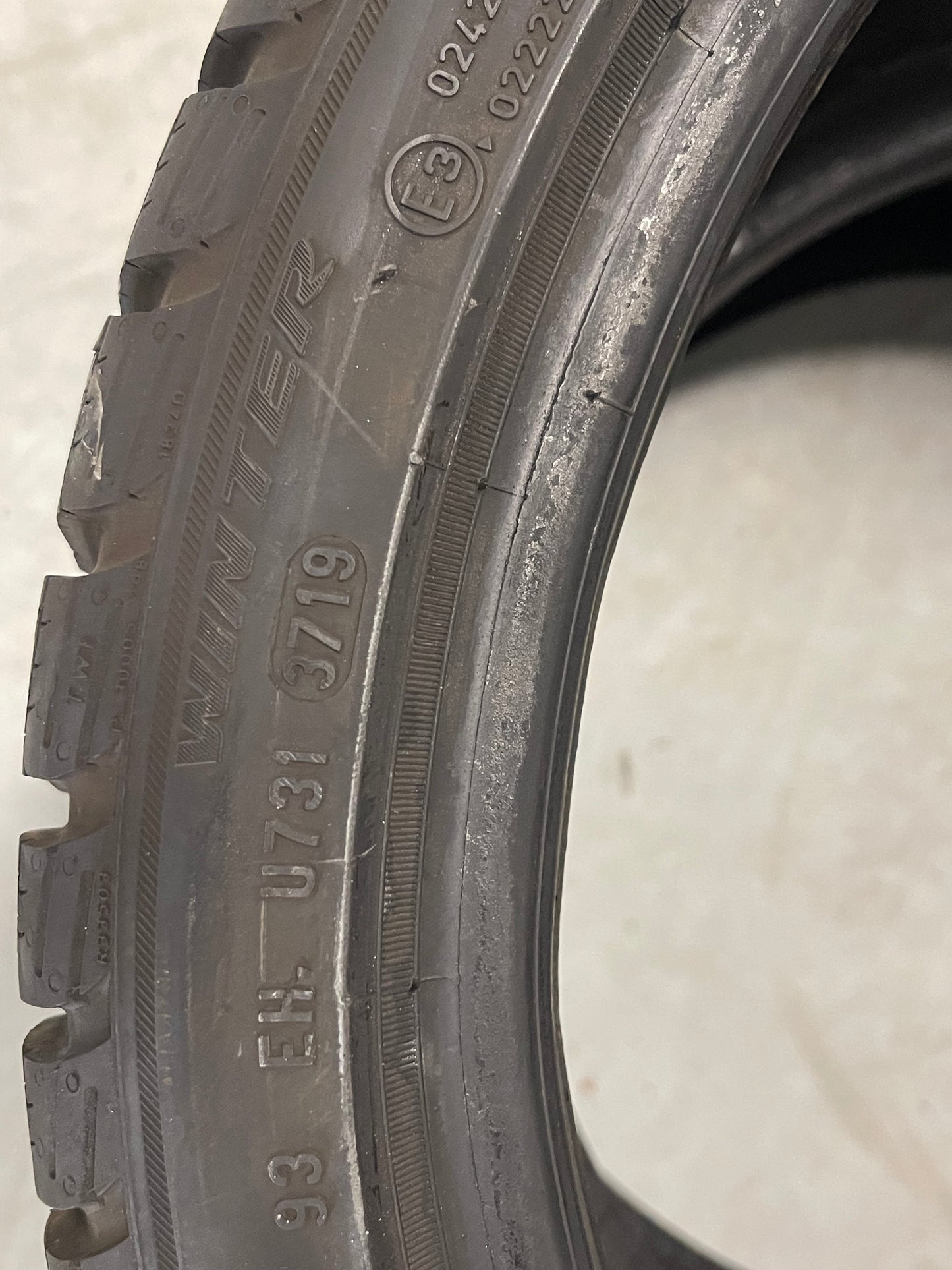 205/40/17 - Invernali - Pirelli - DOT 2019 - Usato