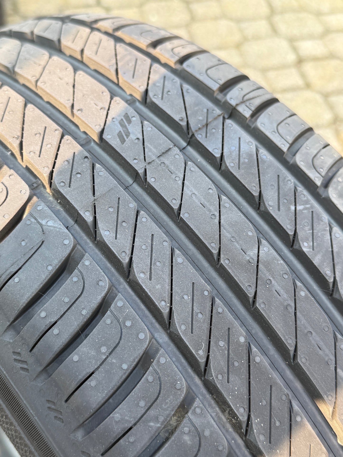 205/55/16-Estive-Kleber-DOT 2023-Nuovo