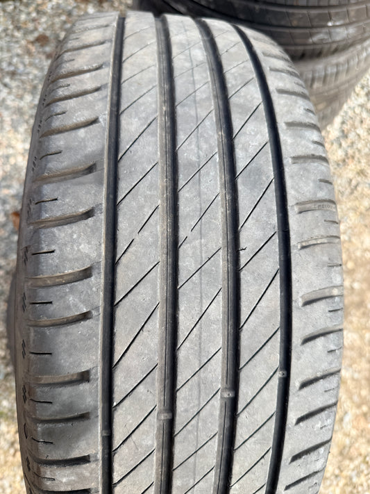 205/55/16-Estive-Kleber-DOT 2023-Usato