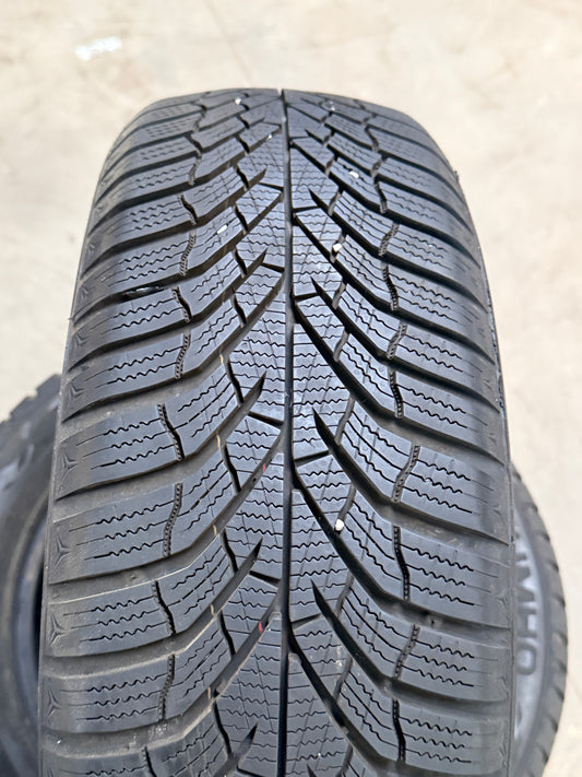 185/60/15 - Invernali - Kumho - DOT 2023 - Usato