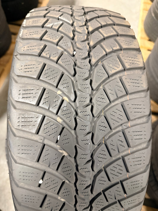 225/50/17 - Invernali - Kumho - DOT 2021 - Usato