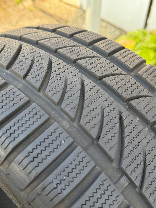 225/45/17 - Invernali - Infinity - DOT 2018 - Usato