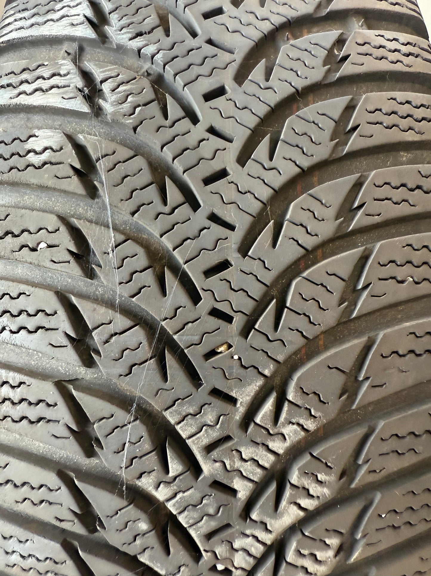 205/60/16 - Invernali - Kumho - DOT 2020 - Usato