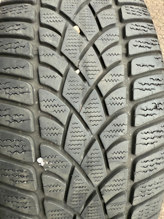 225/50/18 - Invernali - Dunlop - DOT 2020 - Usato