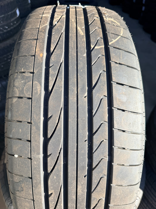 255/55/19 - Estive - Bridgestone - DOT 2019 - Usato