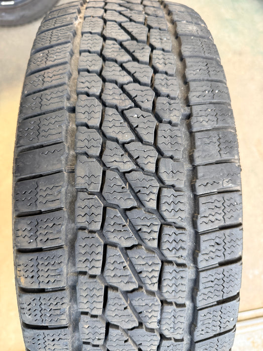 235/65/16C - Invernali - Firestone - DOT 2022 - Usato