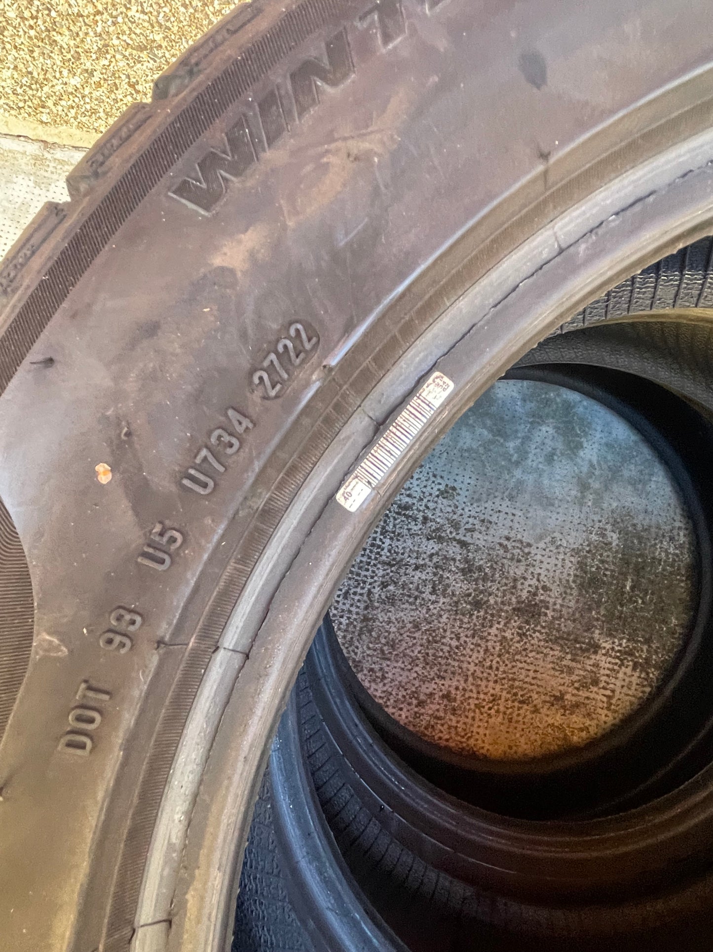 225/55/18 - Invernali - Pirelli - DOT 2022 - Usato