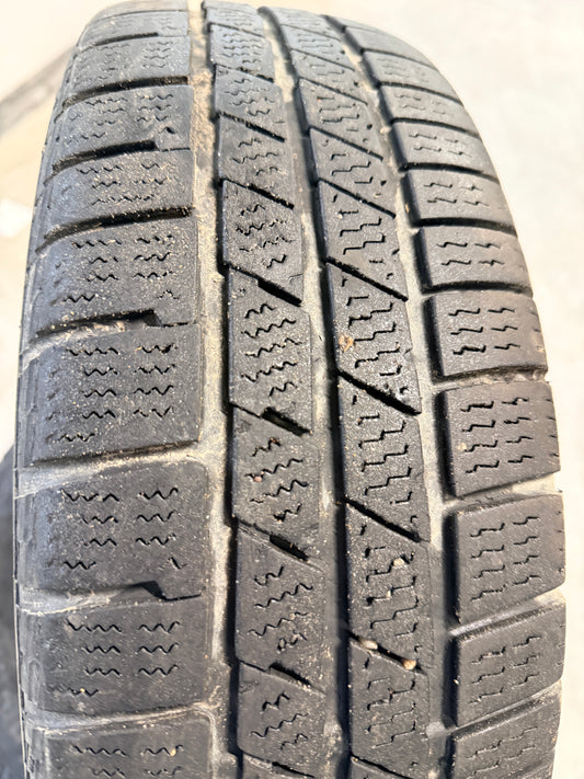 175/65/15 - Invernali - Continental - DOT 2025 - Usato