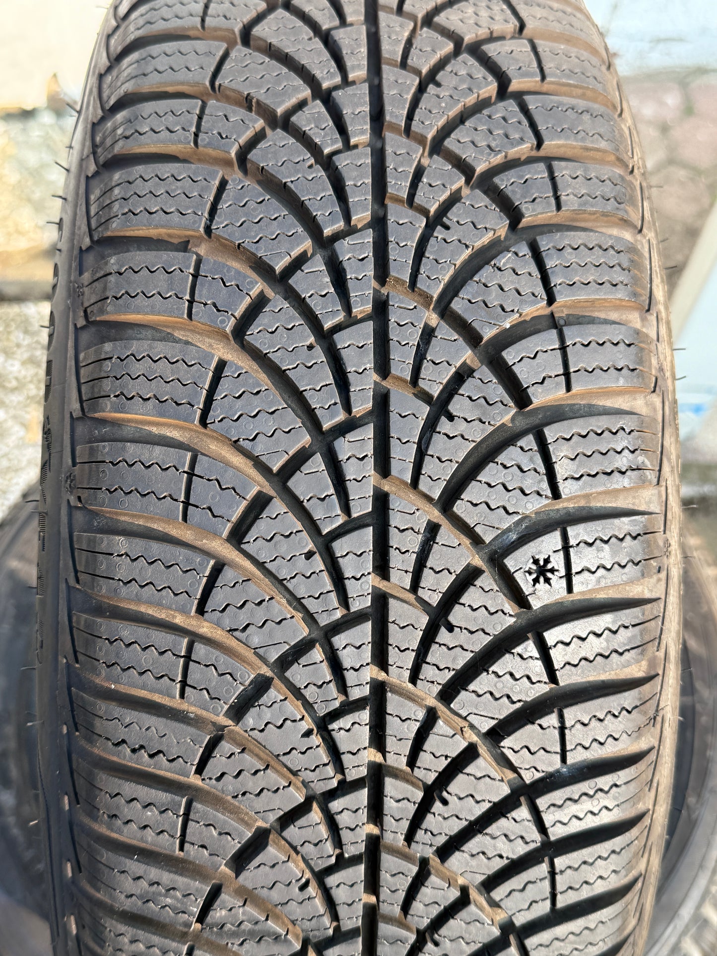 185/55/15 - Invernali - Goodyear - DOT 2021 - Usato