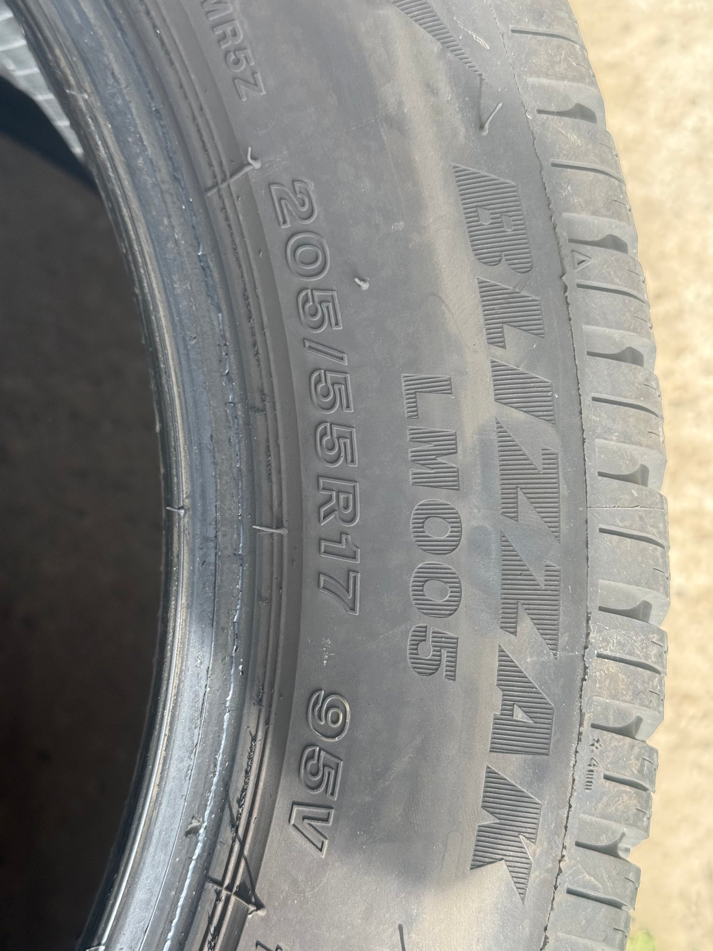 205/55/17 - Invernali - Bridgestone - DOT 2024 - Usato