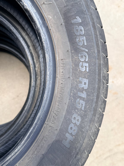 185/65/15 - Estive - Kumho - DOT 2024 - Usato