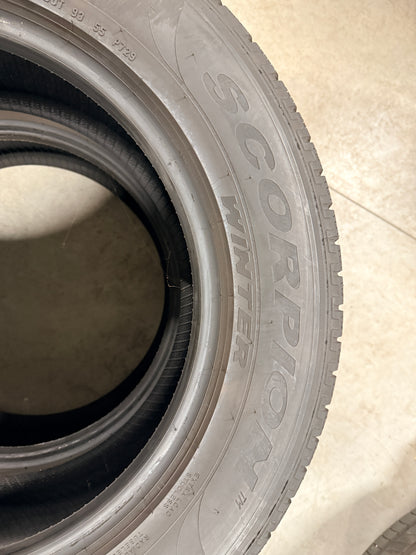 235/60/17 - Invernali - Pirelli - DOT 2022 - Usato