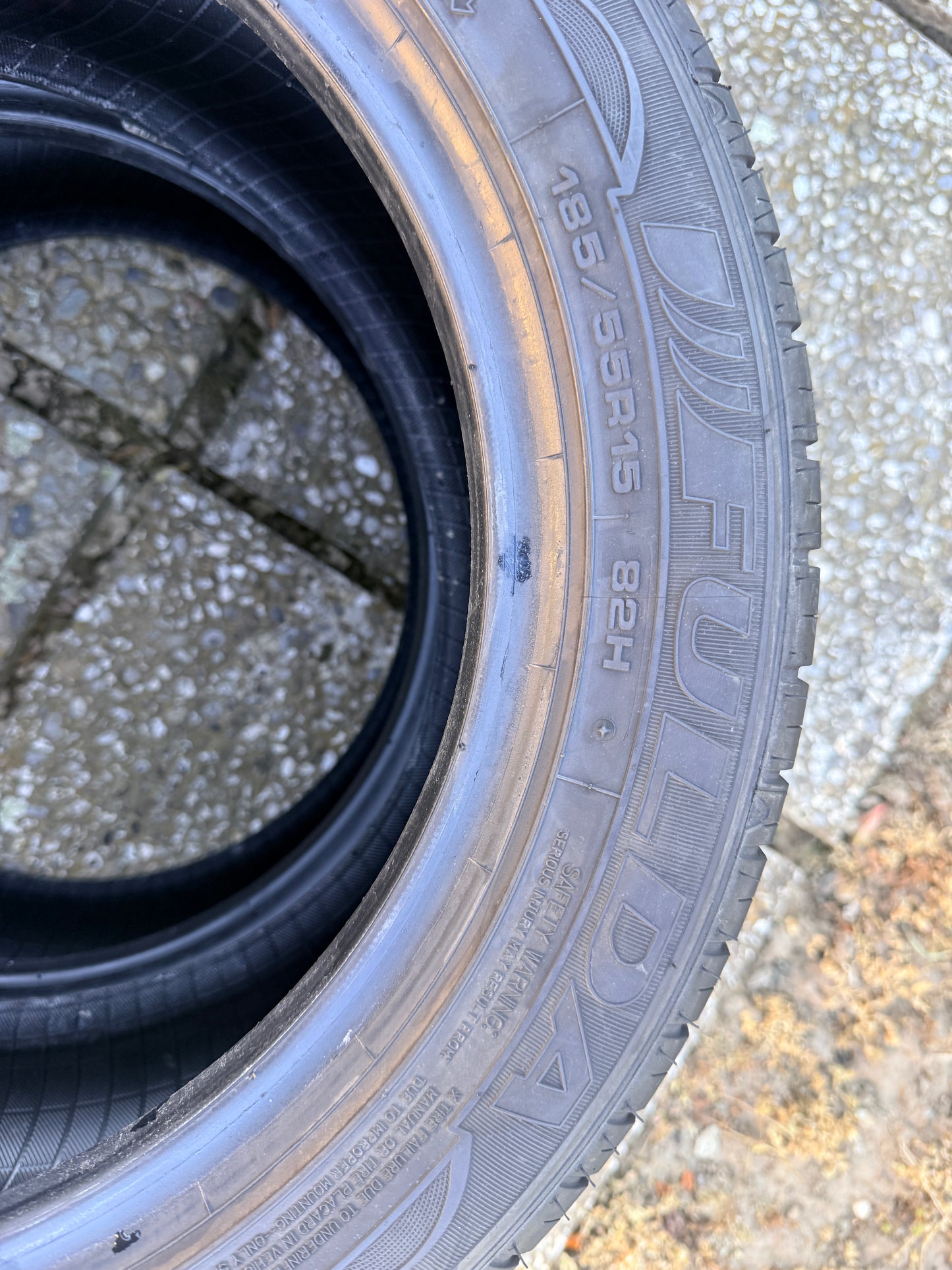 185/55/15 - Estive - Fulda - DOT 2018 - Usato