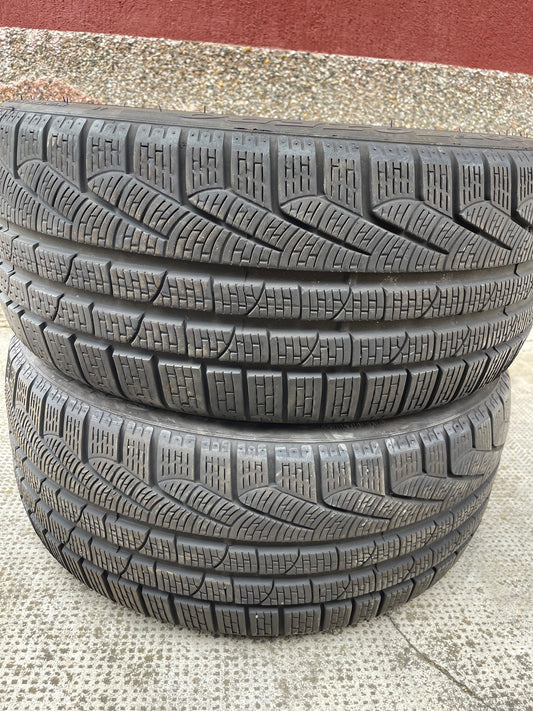 245/35/19 - Invernali - Pirelli - DOT 2022 - Usato