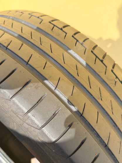215/55/18 - Estive - Continental - DOT 2022 - Usato
