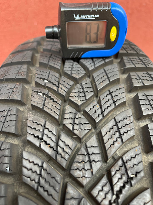 195/60/18 invernali Goodyear - Gomme Usate