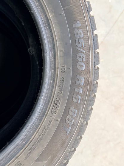 185/60/15 - Invernali - Kumho - DOT 2023 - Usato