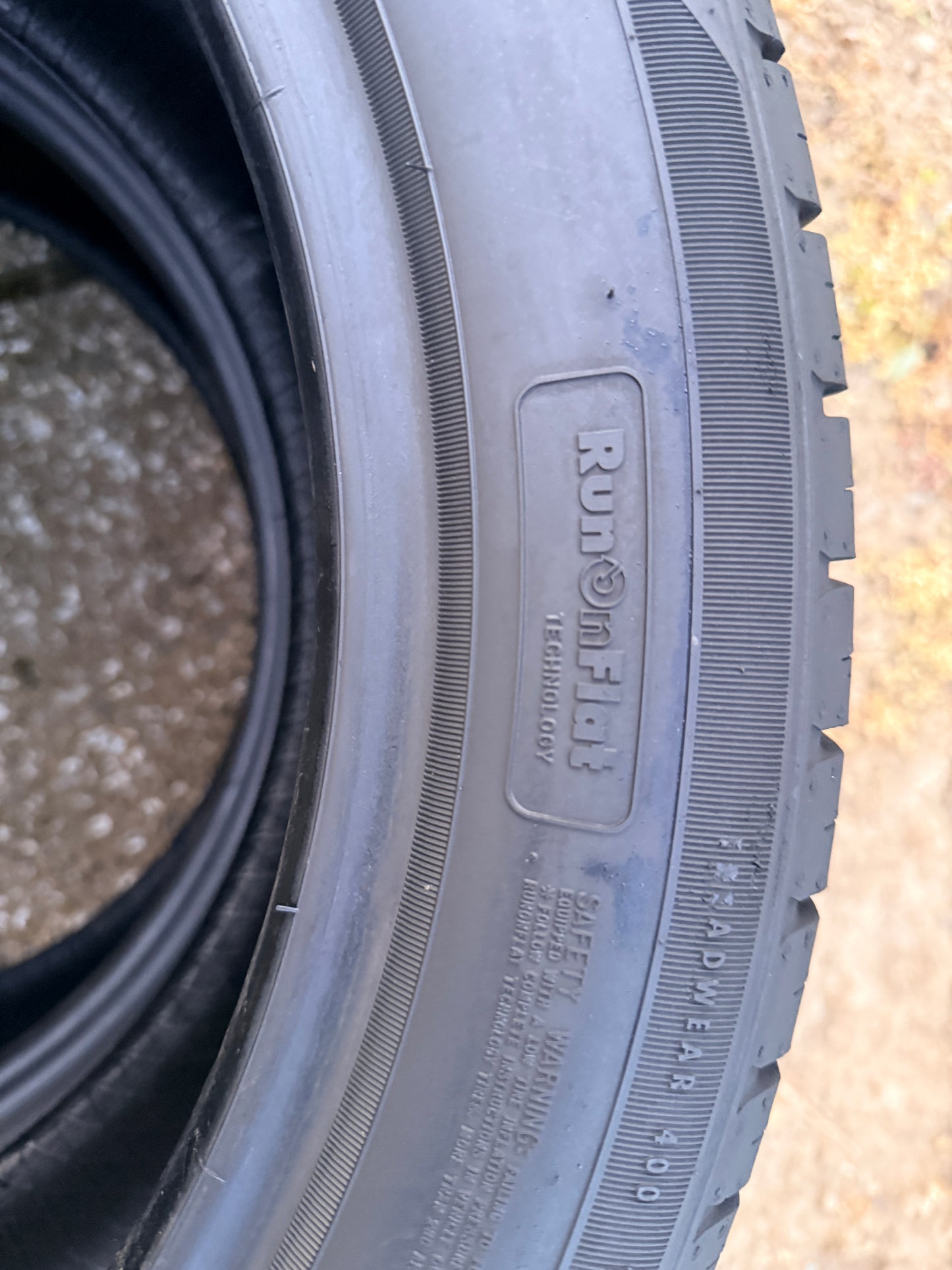225/50/18 - 4 stagioni - Goodyear (anti-foratura) - DOT 2017 - Usato