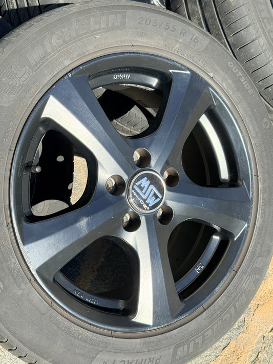Cerchi + gomme 16” - Ford - MSW/OZ - Usato