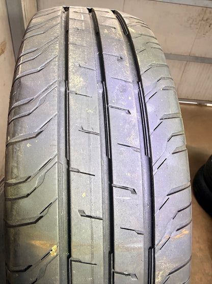 195/65/15-Estive-Continental-DOT 2022-Usato