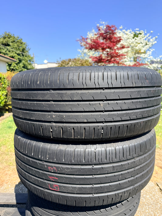 225/55/17 - estive - Continental - DOT 2020 - Usato