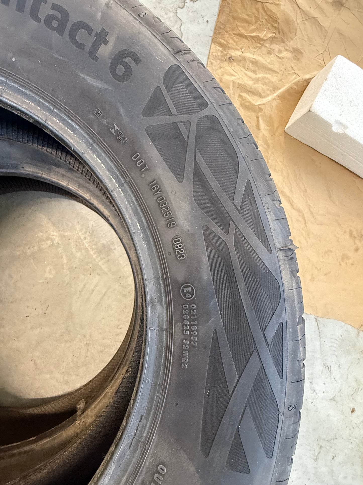 235/65/17 - estive - Continental - DOT 2023 - Usato