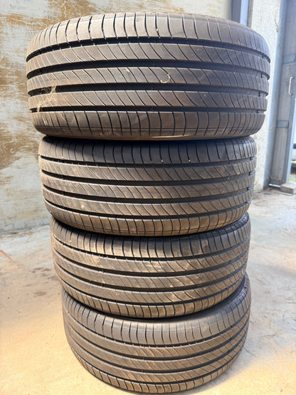225/50/17 - Estive - Michelin - DOT 2021 - Usato