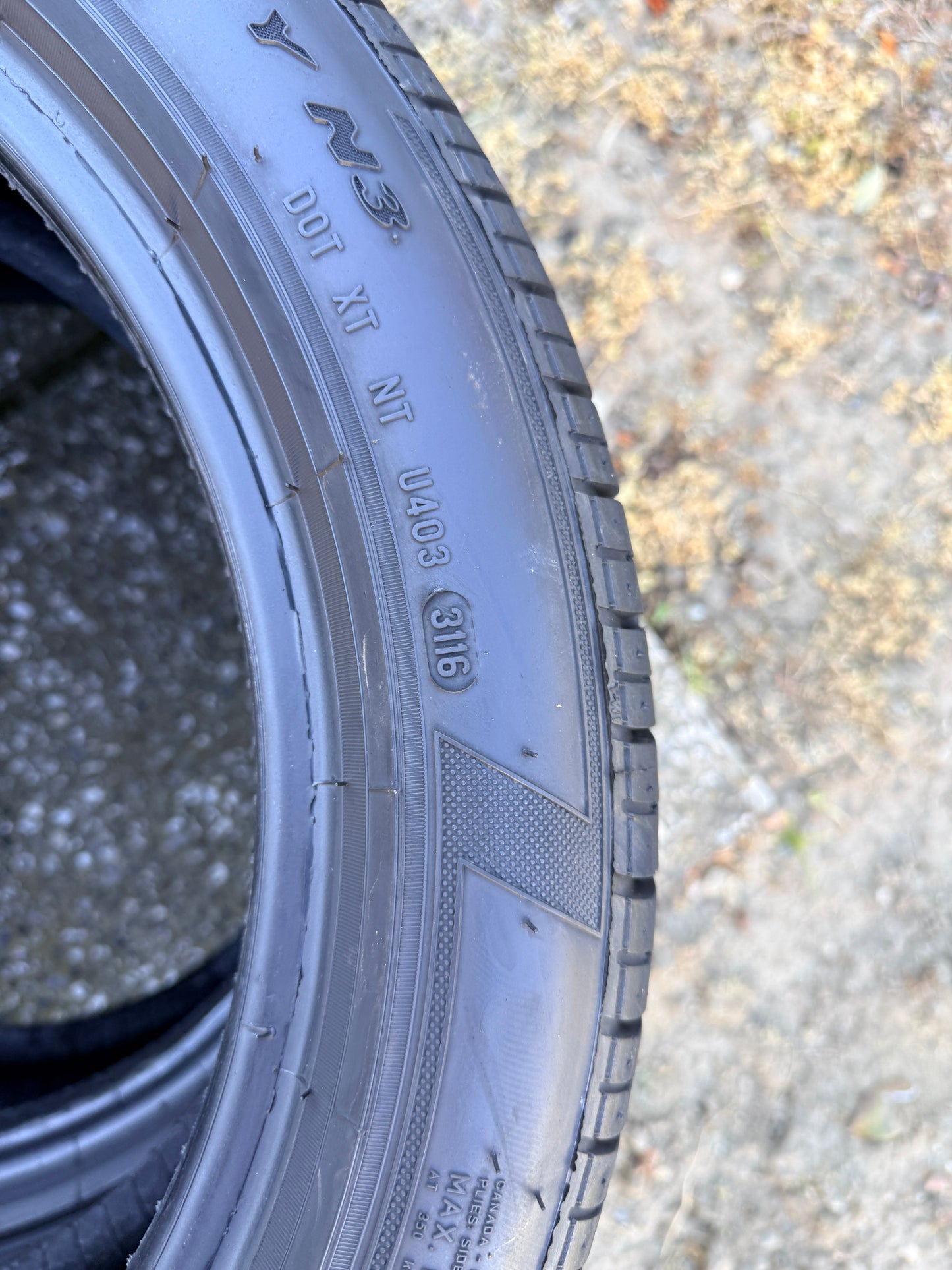 205/50/17- Estive - Pirelli - DOT 2016 - Usato