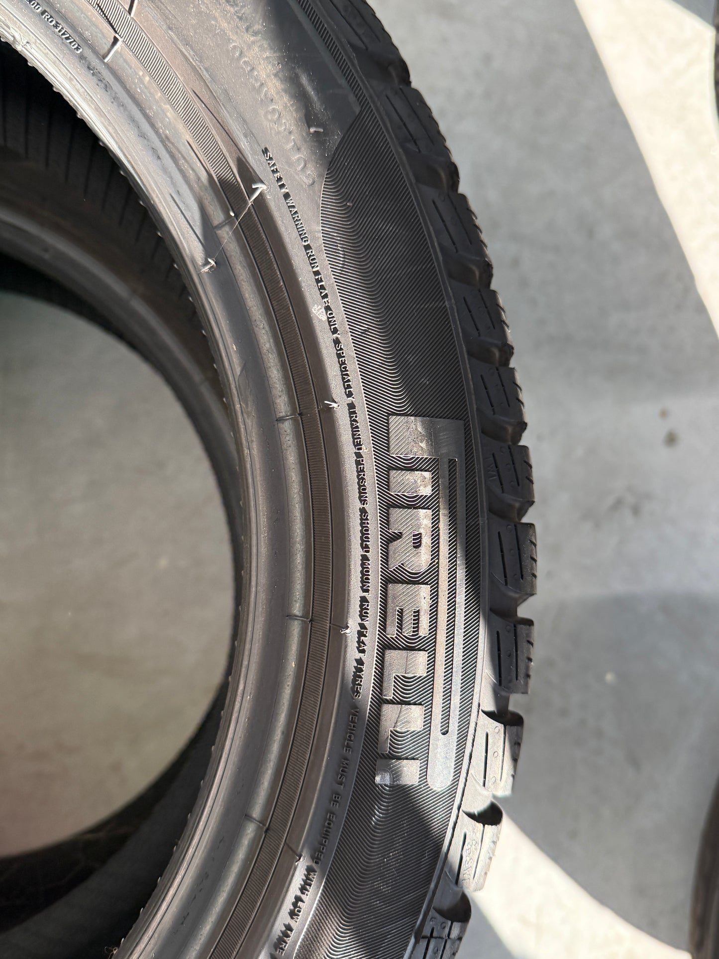 225/45/17 - Invernali - Pirelli - DOT 2023 - Usato