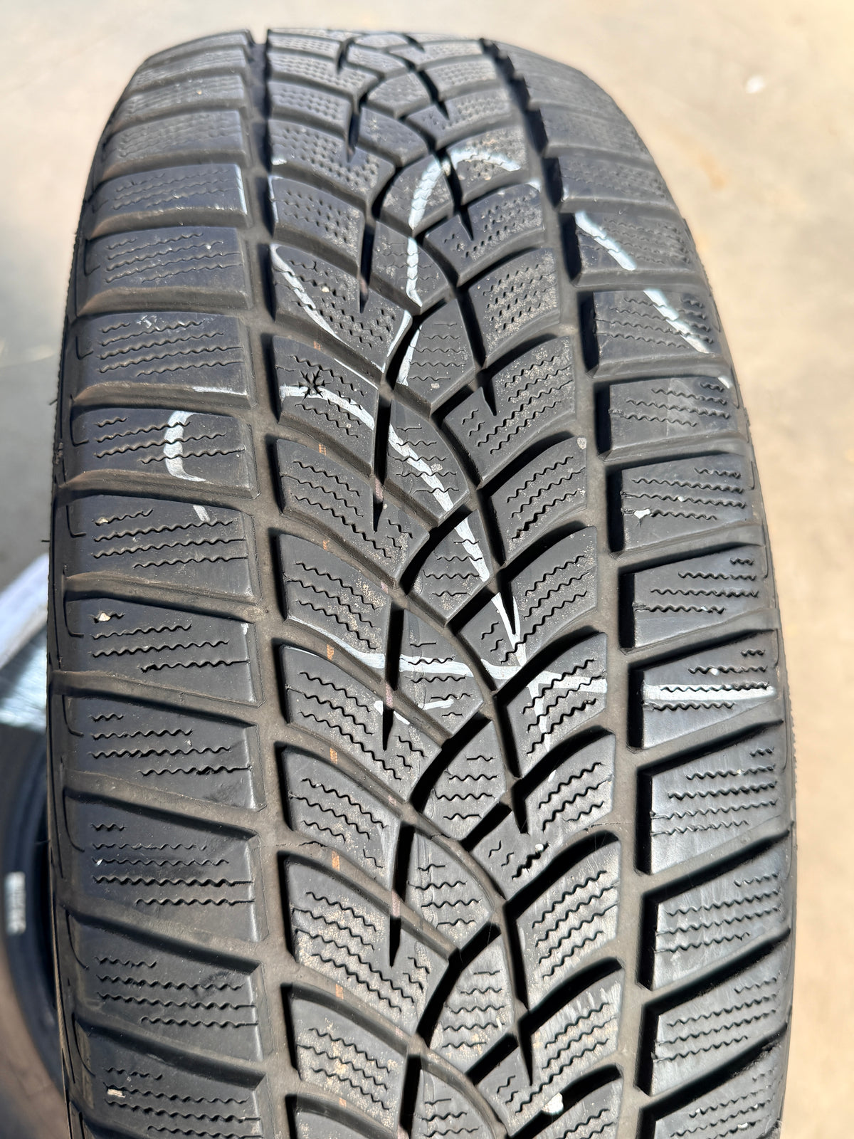 205/55/19 - Invernali - Goodyear - DOT 2021 - Usato