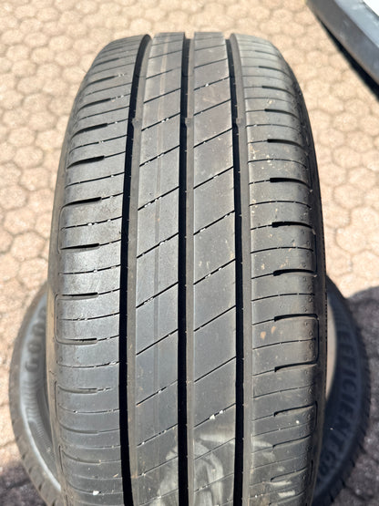 185/55/15 - Estive - Goodyear - DOT 2023 - Usato