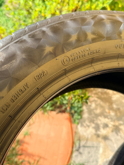 215/55/18 - Estive - Continental - DOT 2022 - Usato