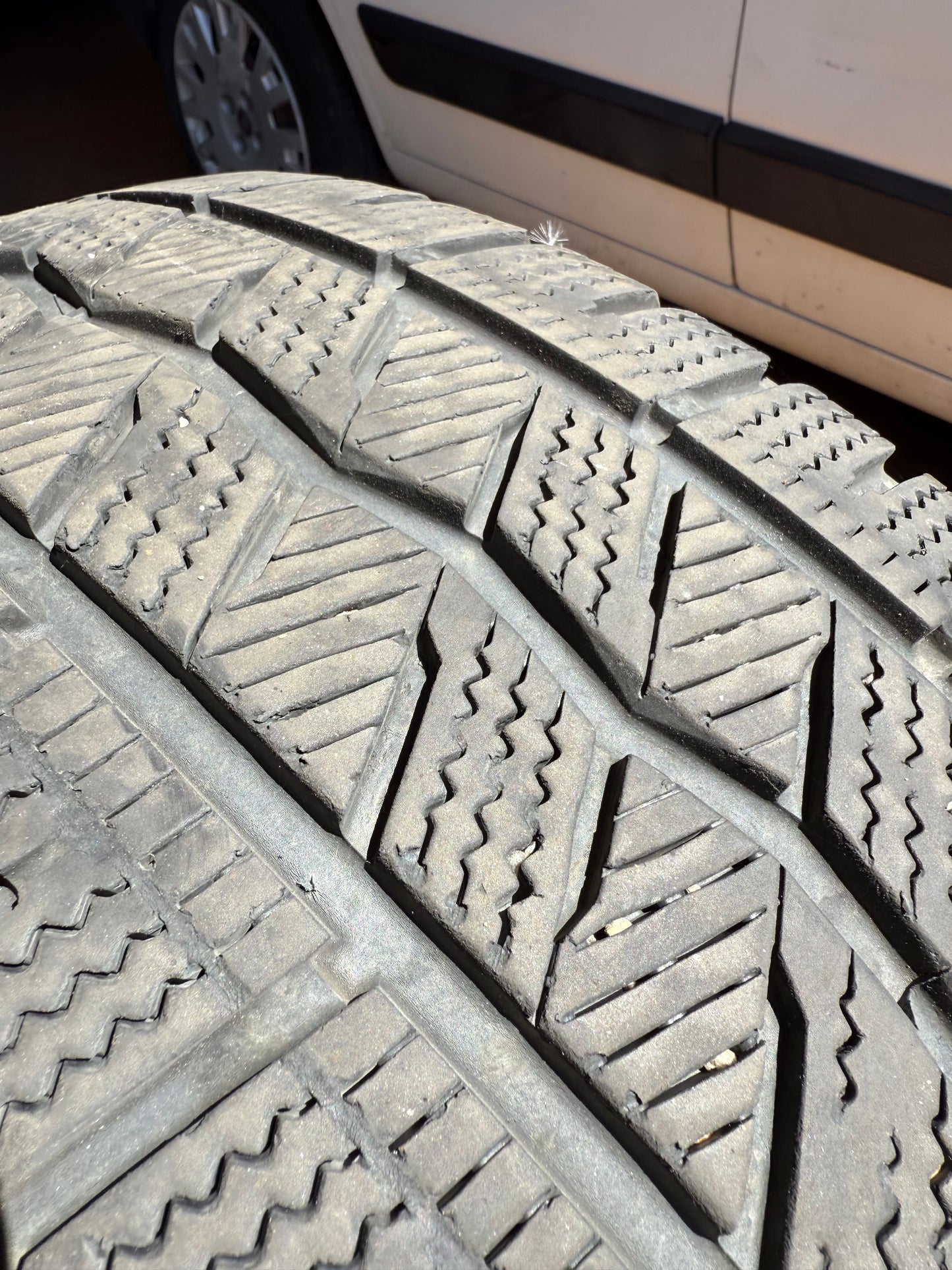 215/65/16C - Invernali - Hankook - DOT 2022 - Usato